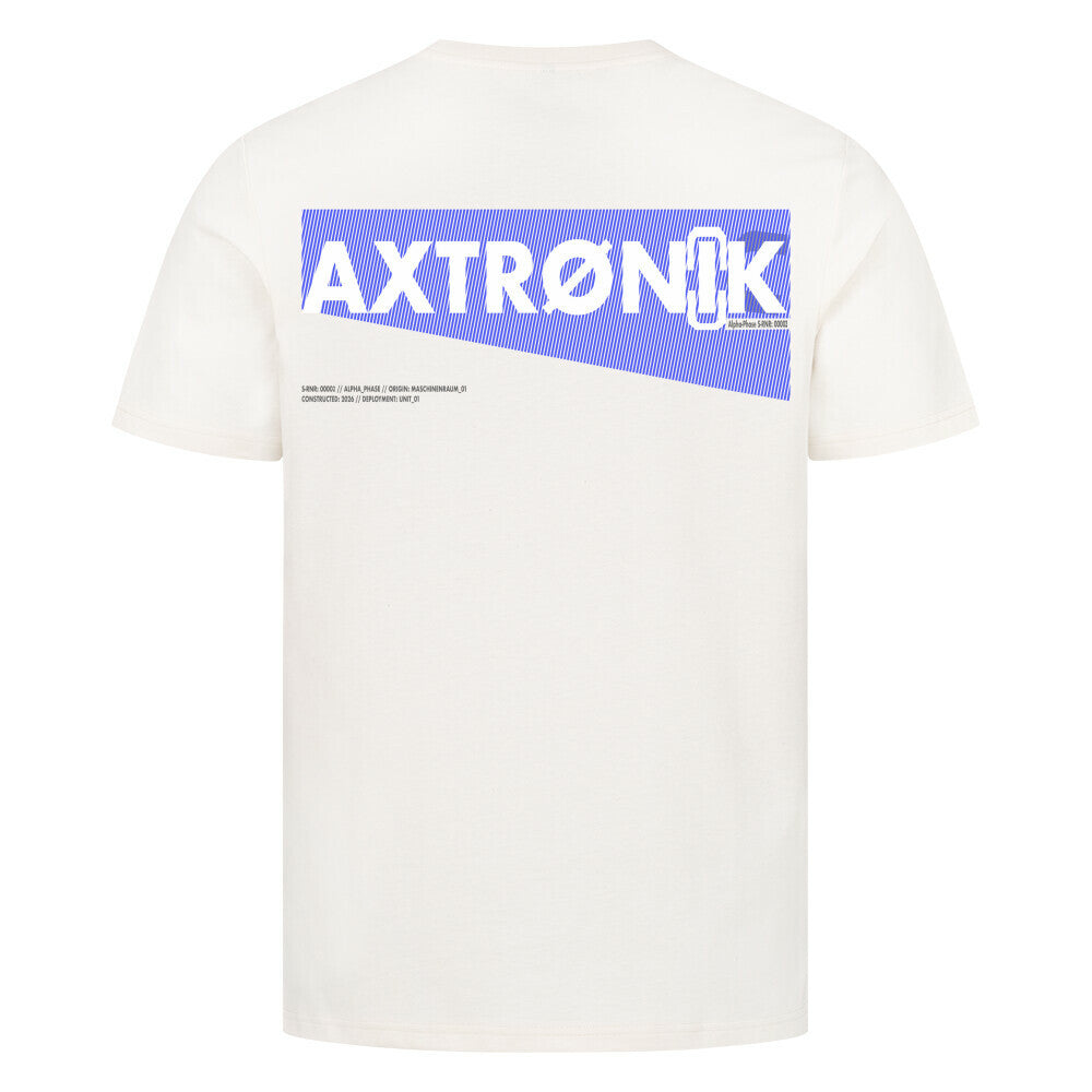 Nahaufnahme AXTRØNIK Hybrid-Logo: S-RNR: 00002 Integration mit blauem C-Modul und weißen K-Konturen für das PROTOCOL 02.