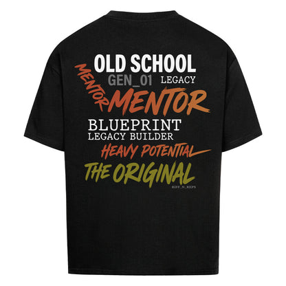 RiFF_N_REPS Mentor Shirt in Schwarz, Oversized Schnitt, hochwertiger weißer Grafik-Print „OLD SCHOOL GEN_01“ mit rost-rotem Pinselstrich-Akzent „MENTOR“
